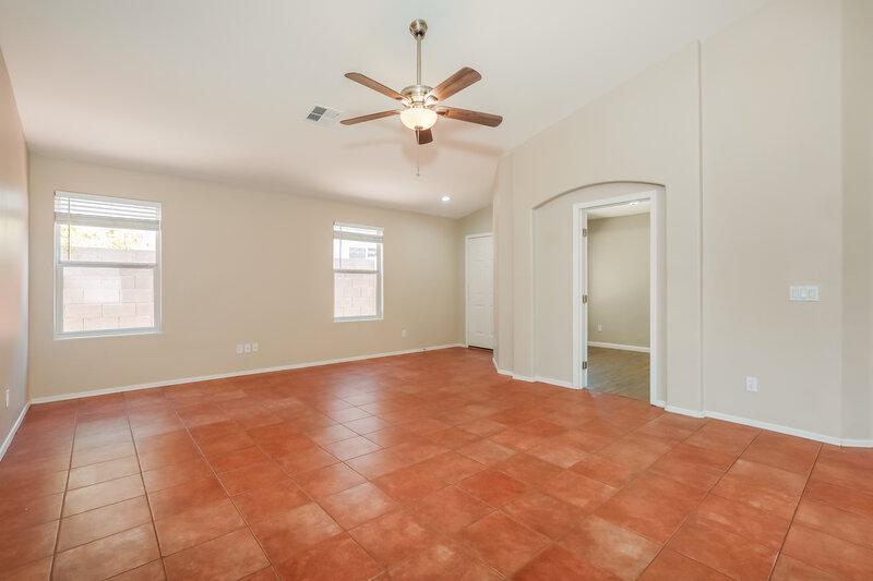 1,845/Mo, 3341 W Yellow Peak Dr SAN TAN VALLEY, AZ 85144 Living Room View