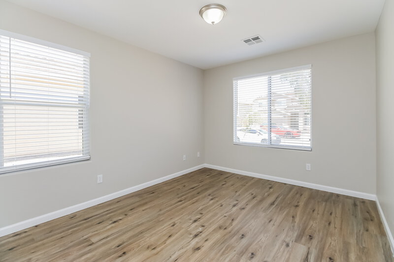 2,170/Mo, 3341 W Yellow Peak Dr SAN TAN VALLEY, AZ 85142 Bedroom View 3