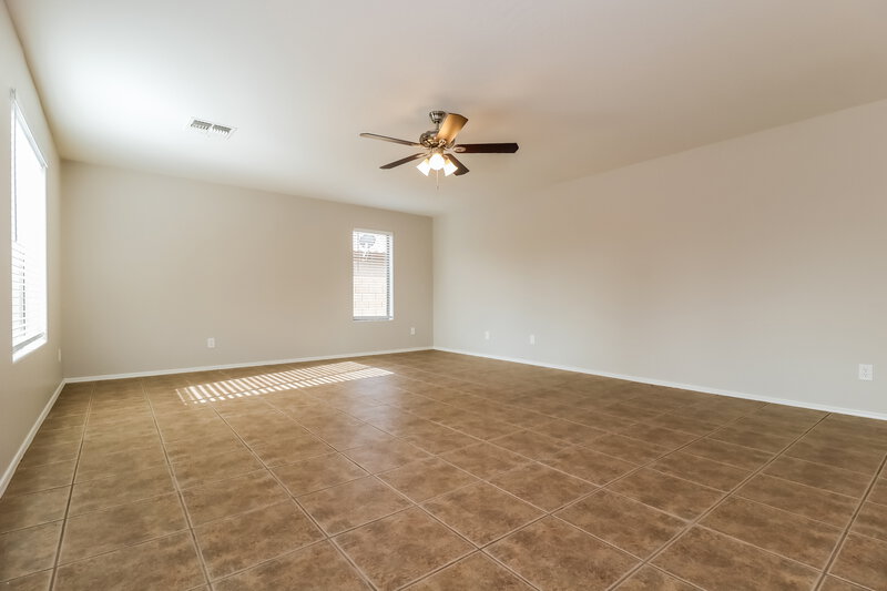2,185/Mo, 7059 S Summerset Ln Buckeye, AZ 85326 Living Room View