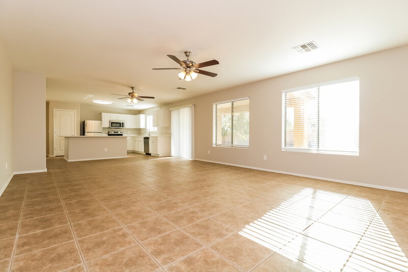 2,185/Mo, 7059 S Summerset Ln Buckeye, AZ 85326 Living Room View 2