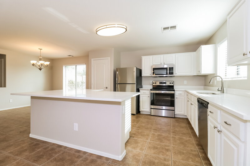 2,185/Mo, 7059 S Summerset Ln Buckeye, AZ 85326 Kitchen View