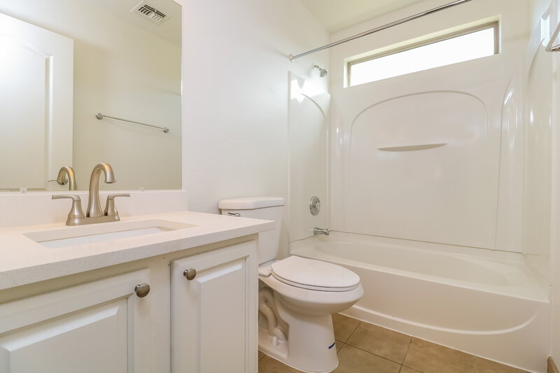 2,185/Mo, 7059 S Summerset Ln Buckeye, AZ 85326 Bathroom View