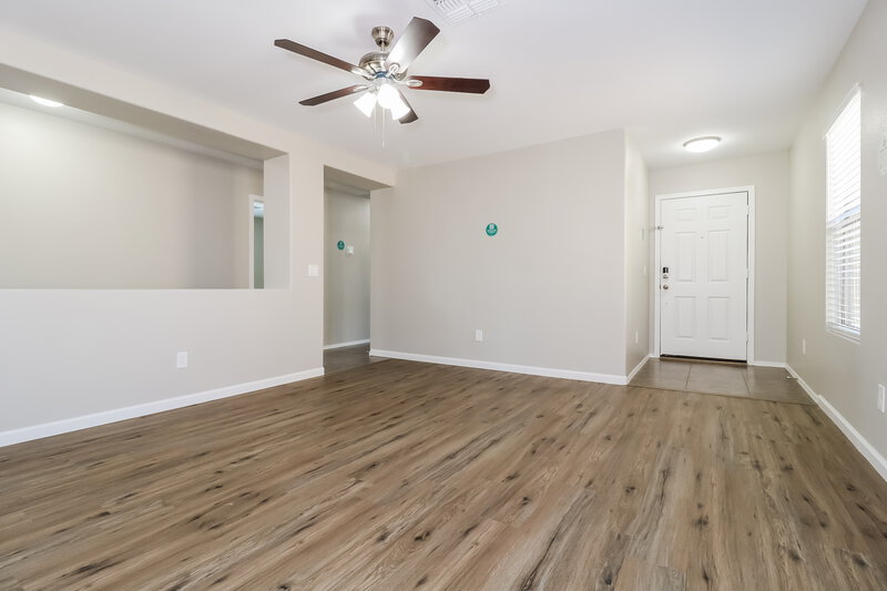 2,070/Mo, 16910 W Marconi Ave Surprise, AZ 85388 Living Room View