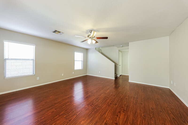 2,645/Mo, 18611 N 22nd St Unit 55 Phoenix, AZ 85024 Living Room View