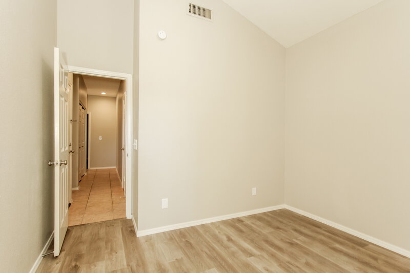 2,300/Mo, 876 N Terrace Rd Chandler, AZ 85226 Bedroom View 2