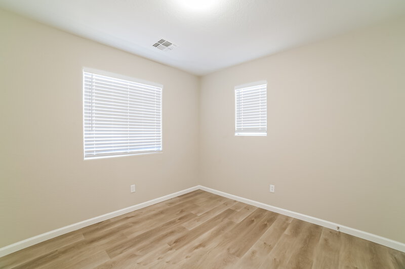 2,070/Mo, 14843 W Ashland Ave Goodyear, AZ 85395 Main Bedroom View