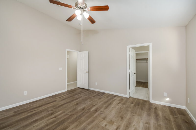 1,935/Mo, 16731 N 113th Ave Surprise, AZ 85378 Main Bedroom View