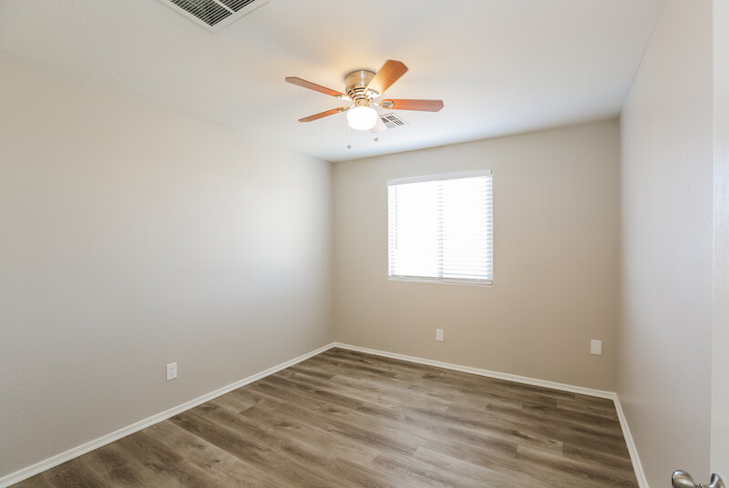 3,960/Mo, 6516 S 74th Ln Laveen, AZ 85339 Bedroom View 2