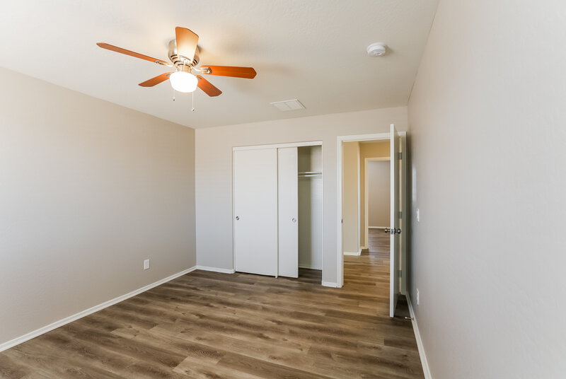 3,960/Mo, 6516 S 74th Ln Laveen, AZ 85339 Bedroom View 5