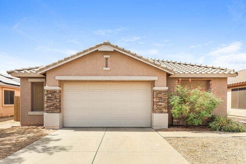 1,990/Mo, 15233 W Banff Ln Surprise, AZ 85379 External View