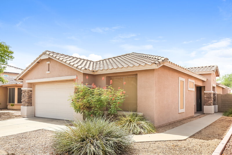 1,990/Mo, 15233 W Banff Ln Surprise, AZ 85379 Front View