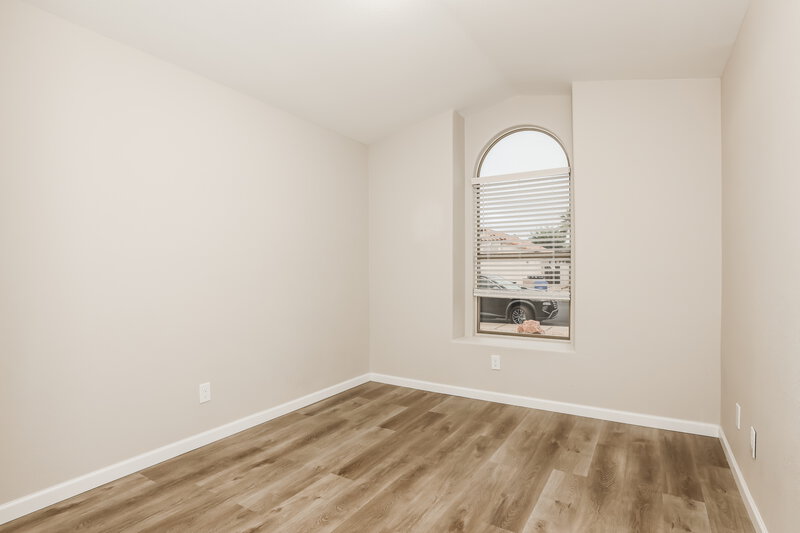 1,700/Mo, 15112 W Eureka Trl Surprise, AZ 85374 Bedroom View