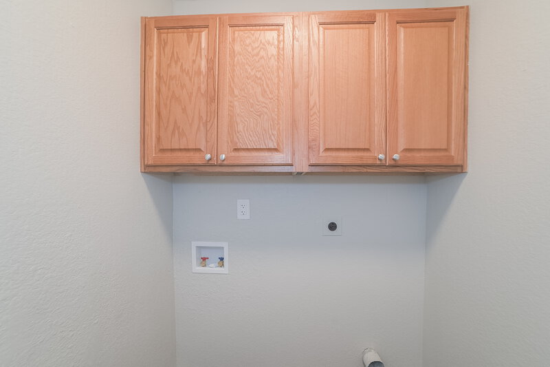2,200/Mo, 655 N Rita Ln Chandler, AZ 85226 Laundry Room View