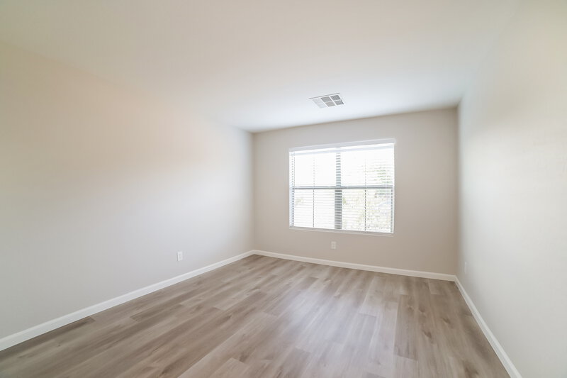 2,245/Mo, 7125 W Williams St Phoenix, AZ 85043 Family Room View