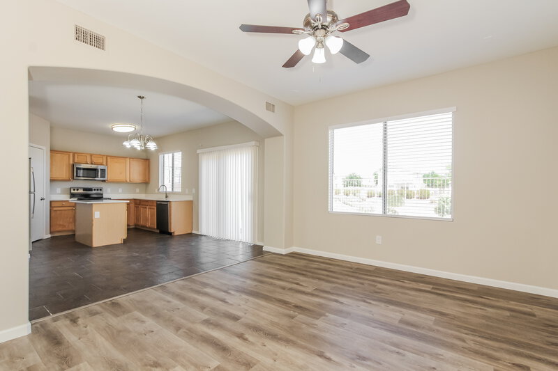 1,725/Mo, 1205 S 121st Dr Avondale, AZ 85323 Living Room View