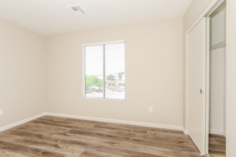 1,725/Mo, 1205 S 121st Dr Avondale, AZ 85323 Bedroom View 4