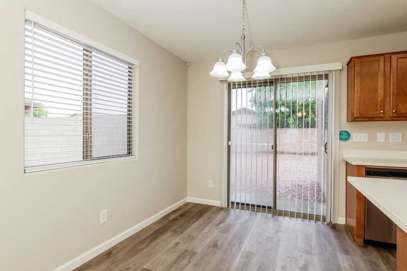 1,560/Mo, 195 W Brangus Way San Tan Valley, AZ 85143 Dining Room View