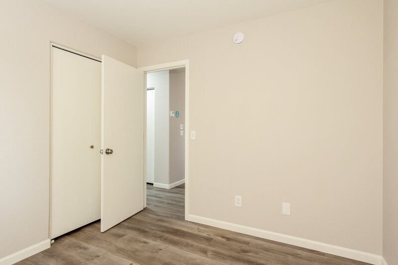 1,560/Mo, 195 W Brangus Way San Tan Valley, AZ 85143 Bedroom View 2