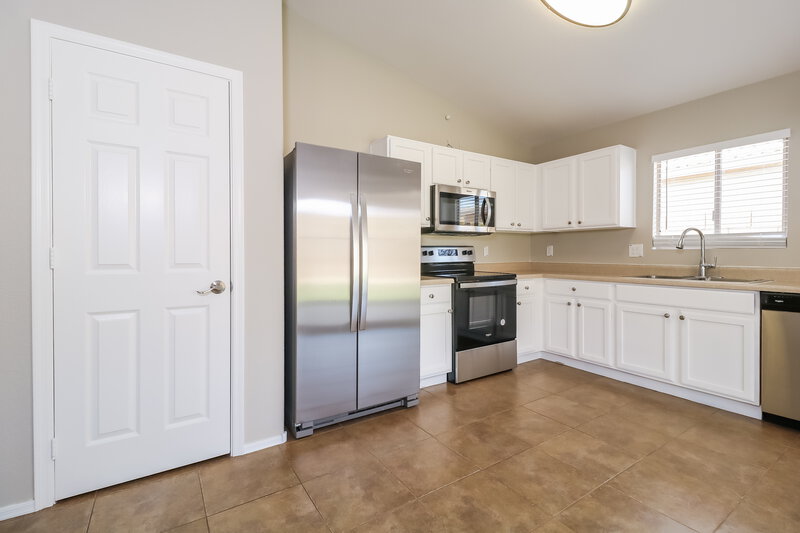 1,930/Mo, 16501 N 113th Ave Surprise, AZ 85378 Misc View 7