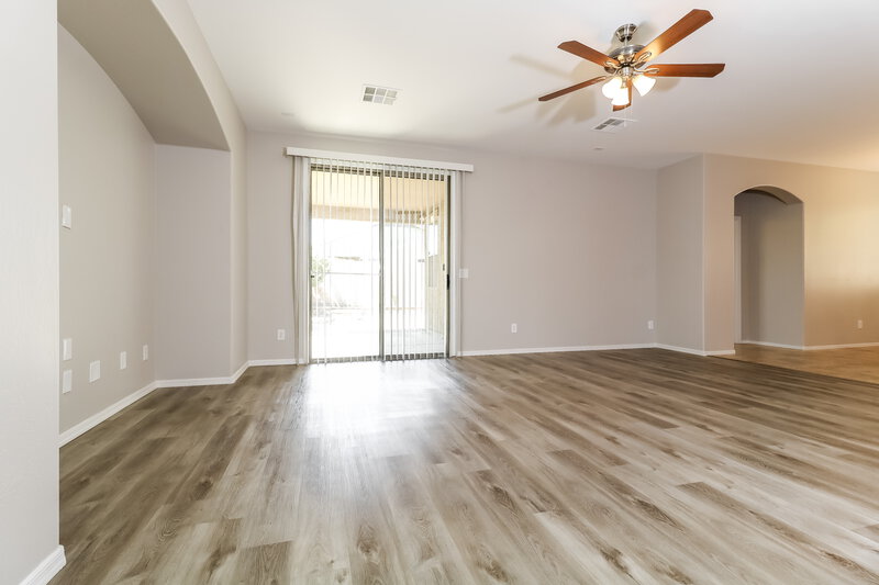 2,125/Mo, 17932 W Vogel Ave Waddell, AZ 85355 Misc View 3
