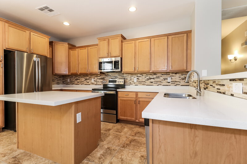 2,125/Mo, 17932 W Vogel Ave Waddell, AZ 85355 Misc View 6