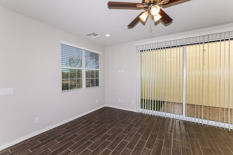 2,630/Mo, 29267 N 122nd Ln Peoria, AZ 85383 Living Room View