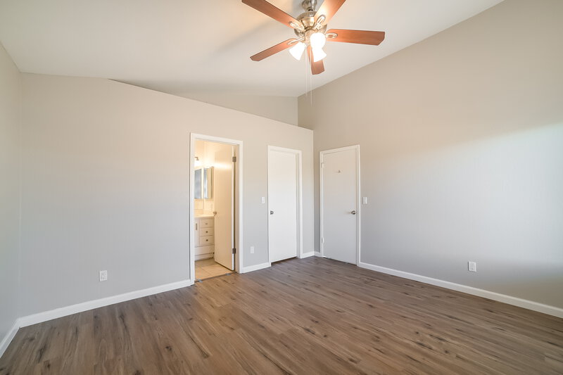 2,150/Mo, 677 W Shawnee Dr Chandler, AZ 85225 Main Bedroom View