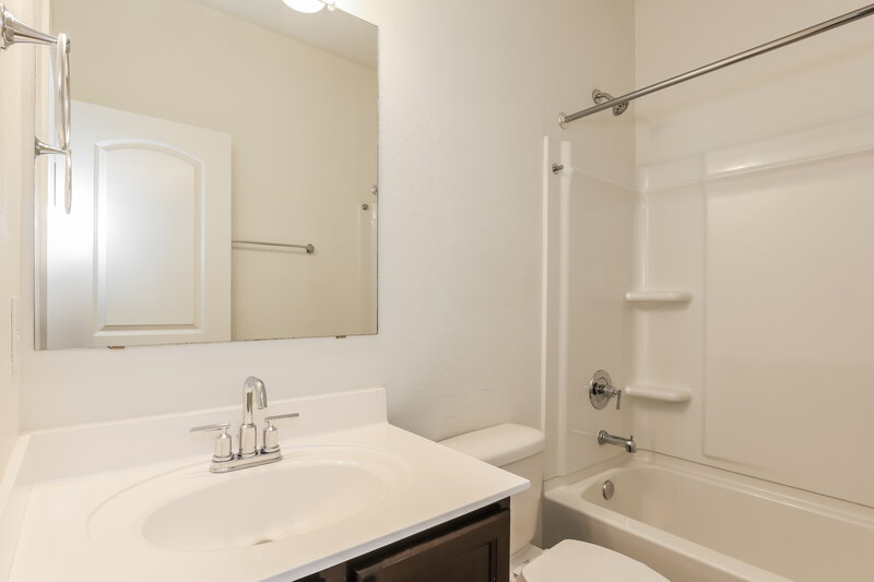 1,960/Mo, 25569 W Desert Dr Buckeye, AZ 85326 Bathroom View