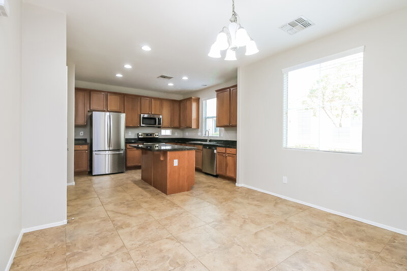 2,500/Mo, 4111 E Oakland St Gilbert, AZ 85295 Dining Room View