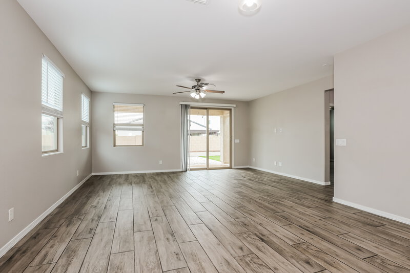 2,000/Mo, 12631 W Junipero Ct Sun City West, AZ 85375 Living Room View
