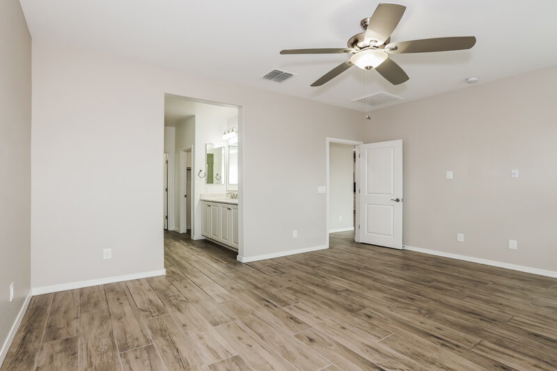 2,000/Mo, 12631 W Junipero Ct Sun City West, AZ 85375 Main Bedroom View 2