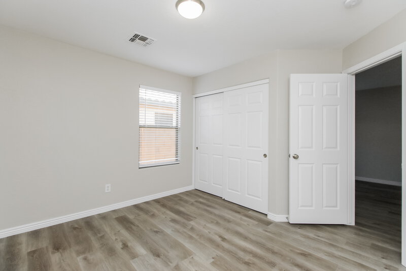 2,525/Mo, 475 W Holstein Trl San Tan Valley, AZ 85143 Bedroom View 3