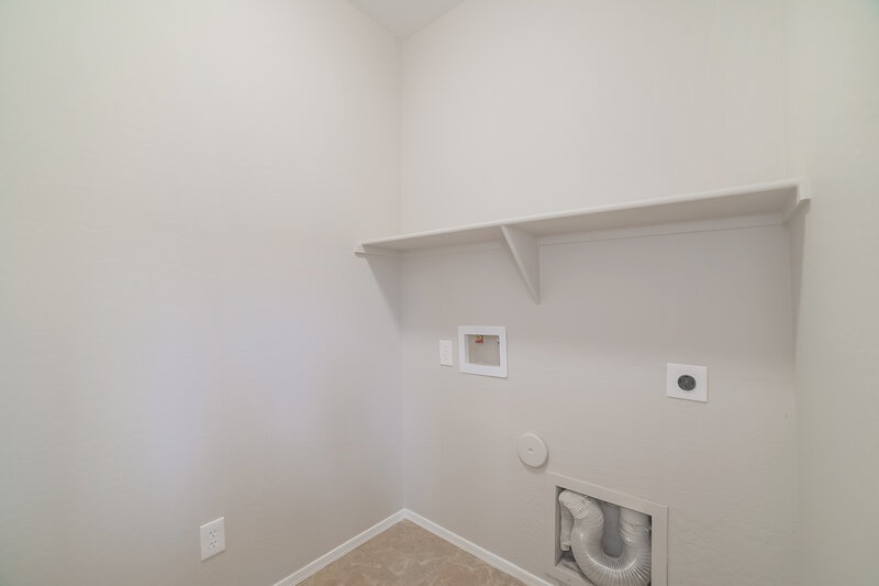 2,475/Mo, 11738 W Monte Lindo Ln Sun City, AZ 85373 Laundry Room View