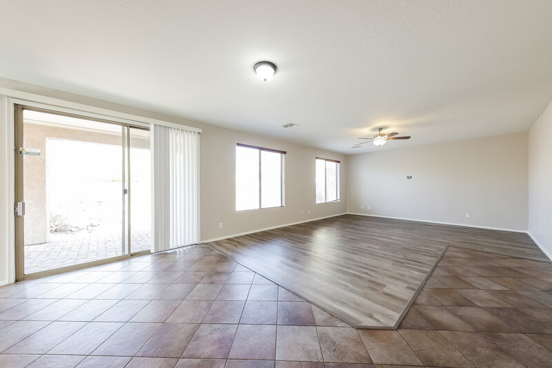 2,875/Mo, 35728 N 31st Dr Phoenix, AZ 85086 Dining Room View