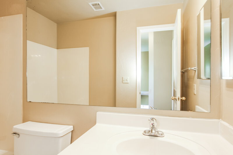 2,405/Mo, 5160 W Saragosa St Chandler, AZ 85226 Bathroom View