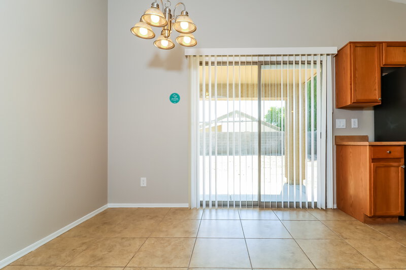 1,830/Mo, 15108 N El Frio Ct El Mirage, AZ 85335 Dining Room View