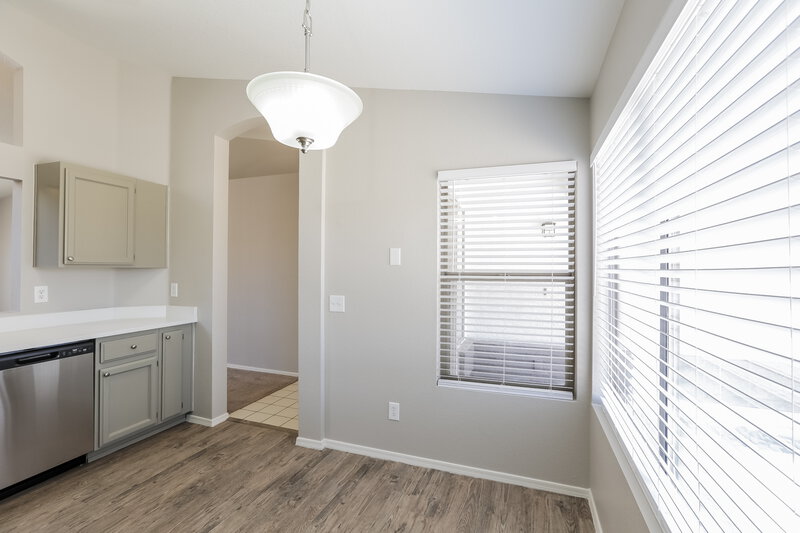 1,780/Mo, 11313 W Diana Ave Peoria, AZ 85345 Breakfast Nook View