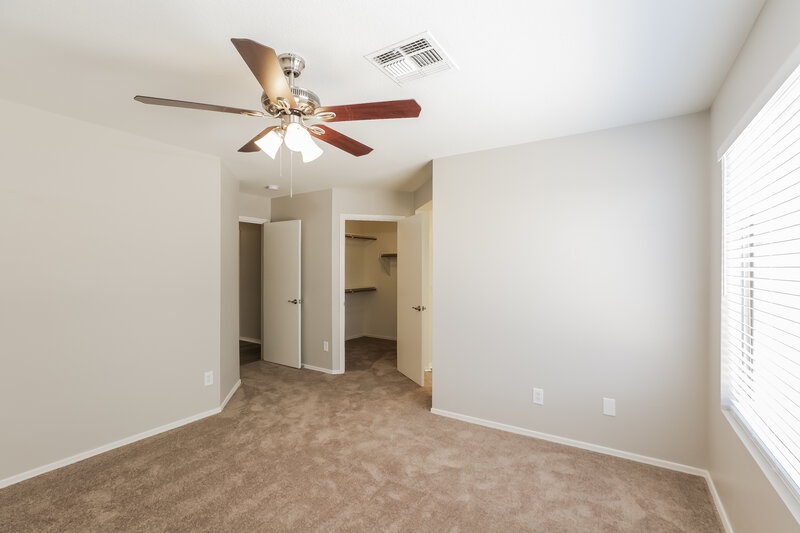 1,780/Mo, 11313 W Diana Ave Peoria, AZ 85345 Main Bedroom View 2