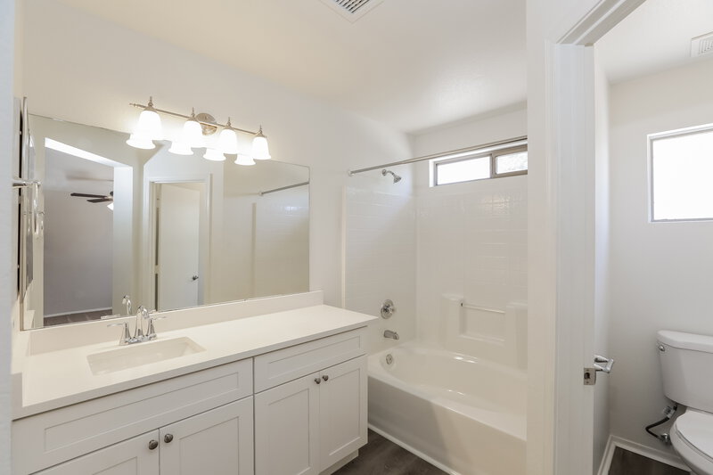 1,780/Mo, 11313 W Diana Ave Peoria, AZ 85345 Main Bedroom View 3