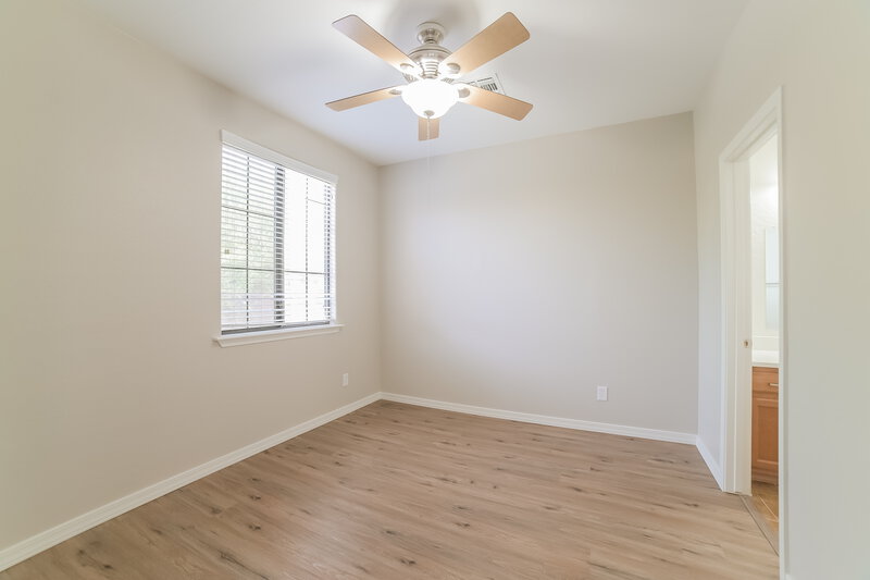 2,515/Mo, 2302 W Jake Hvn Phoenix, AZ 85085 Bedroom View