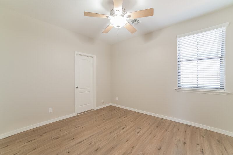 2,515/Mo, 2302 W Jake Hvn Phoenix, AZ 85085 Bedroom View 2