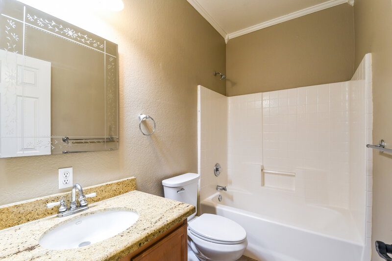 3,475/Mo, 1081 E Horseshoe Dr Chandler, AZ 85249 Bathroom View