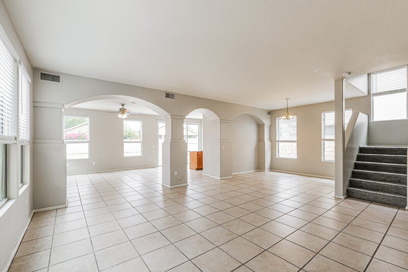 2,445/Mo, 13519 W San Juan Ct Litchfield Park, AZ 85340 Living Room View