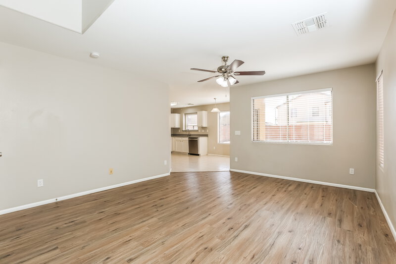 1,910/Mo, 12415 W El Nido Ln Litchfield Park, AZ 85340 Living Room View