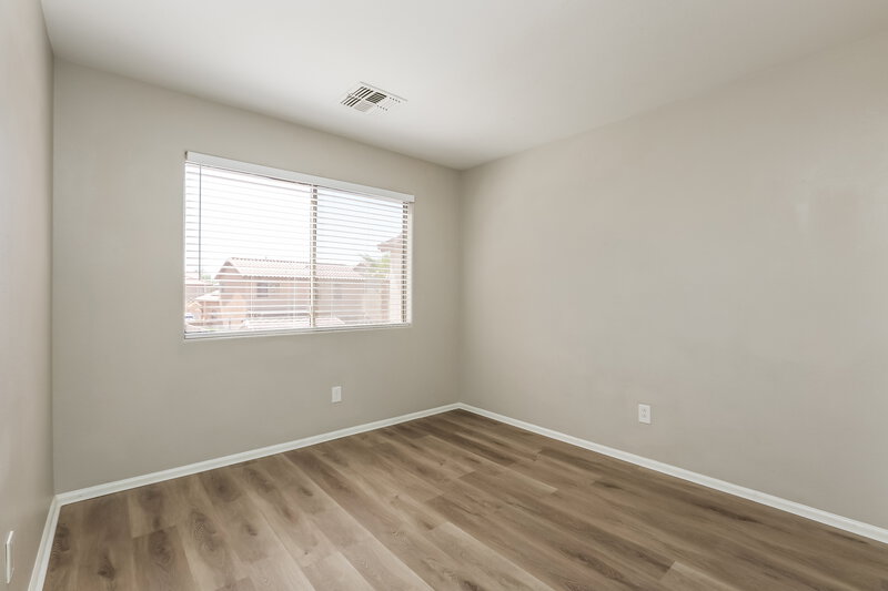 1,910/Mo, 12415 W El Nido Ln Litchfield Park, AZ 85340 Bedroom View 3