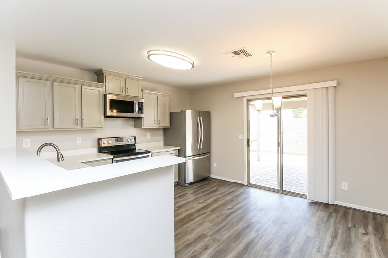 1,880/Mo, 2443 E Meadow Mist Ln San Tan Valley, AZ 85140 Kitchen View