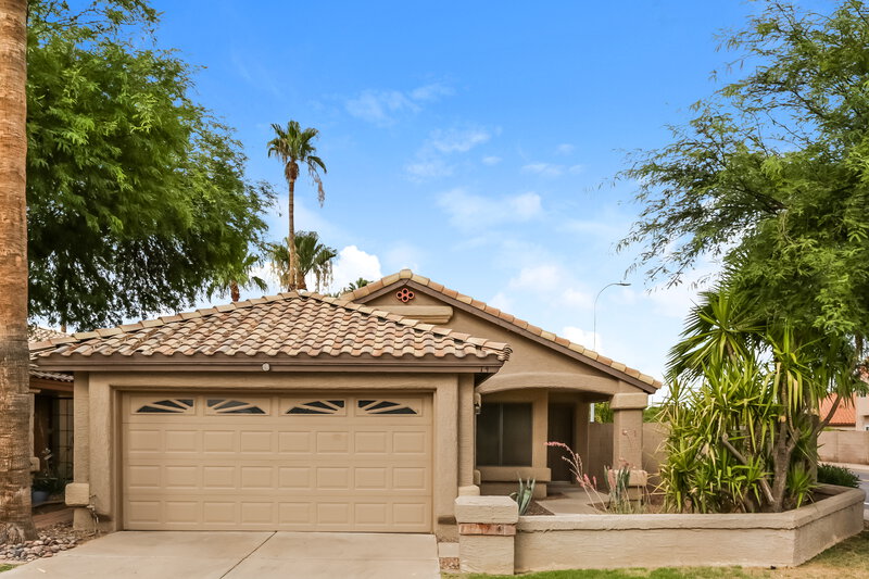 2,170/Mo, 74 S Oak St Chandler, AZ 85226 External View