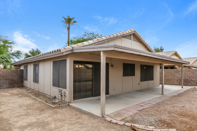 2,170/Mo, 74 S Oak St Chandler, AZ 85226 Rear View