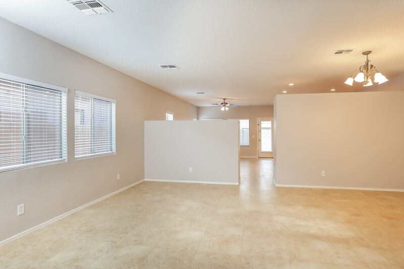 2,780/Mo, 4629 W Fortune Dr Anthem, AZ 85086 Living Room View