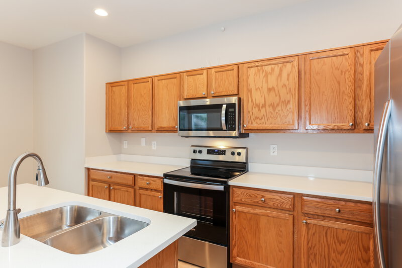 2,780/Mo, 4629 W Fortune Dr Anthem, AZ 85086 Kitchen View 4